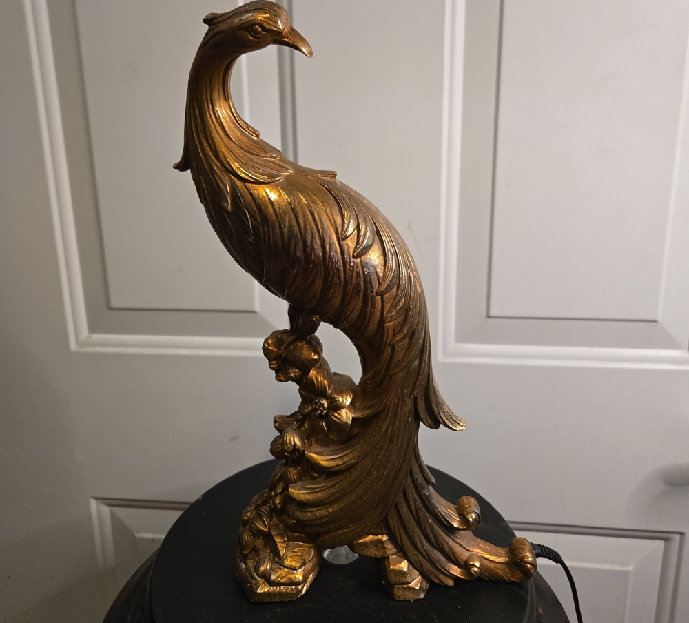 Syroco Syracruse Onanental Co. Elegant Gold Peacock Figurine